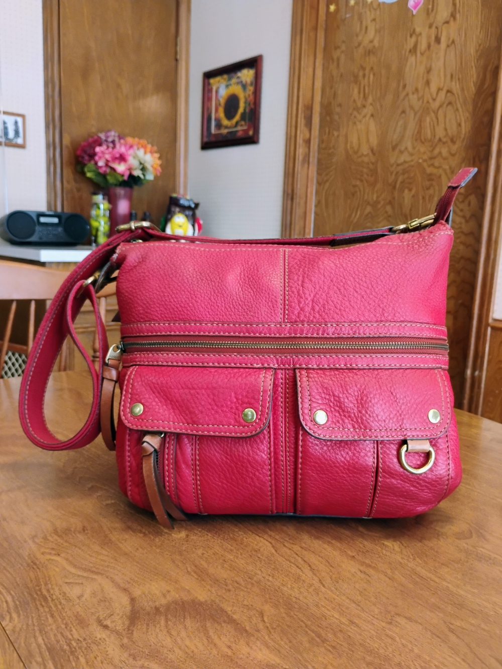 Fossil Morgan Red Pebble Grain Leather Messenger/Travel Crossbody Purse / Bag